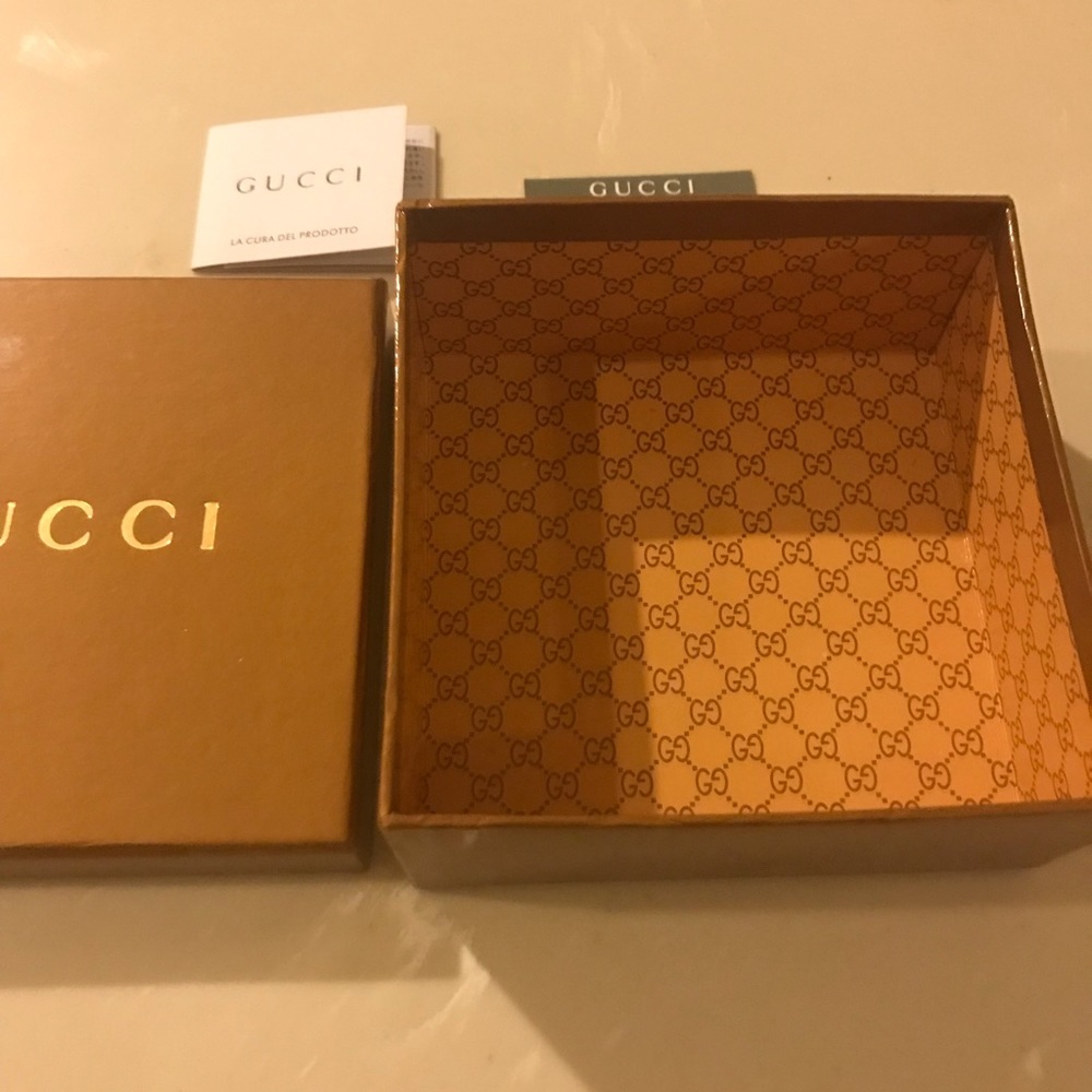 Gucci box - Picture 2 of 8